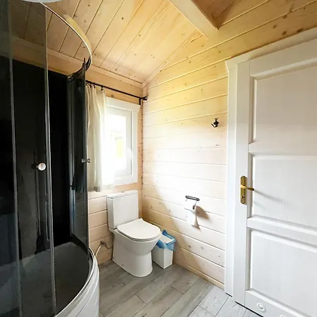 Letniskowe Drewniane Szenodo Na Sosnowej