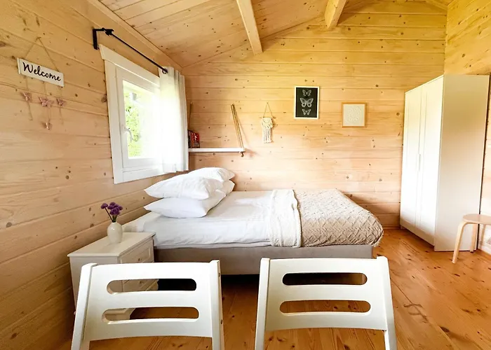 Letniskowe Drewniane Szenodo Na Sosnowej Debina (Ustka)